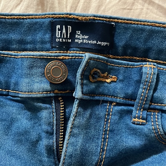 Gap kids jeans (high stretch jegging) - Picture 3 of 3